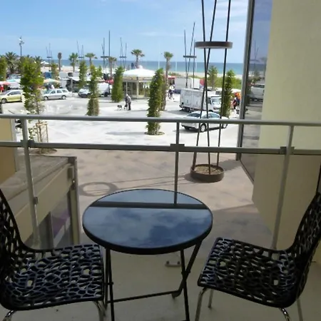 Apartment 4 Pers A 20m De La - Fr-1-833-3 Canet-en-Roussillon